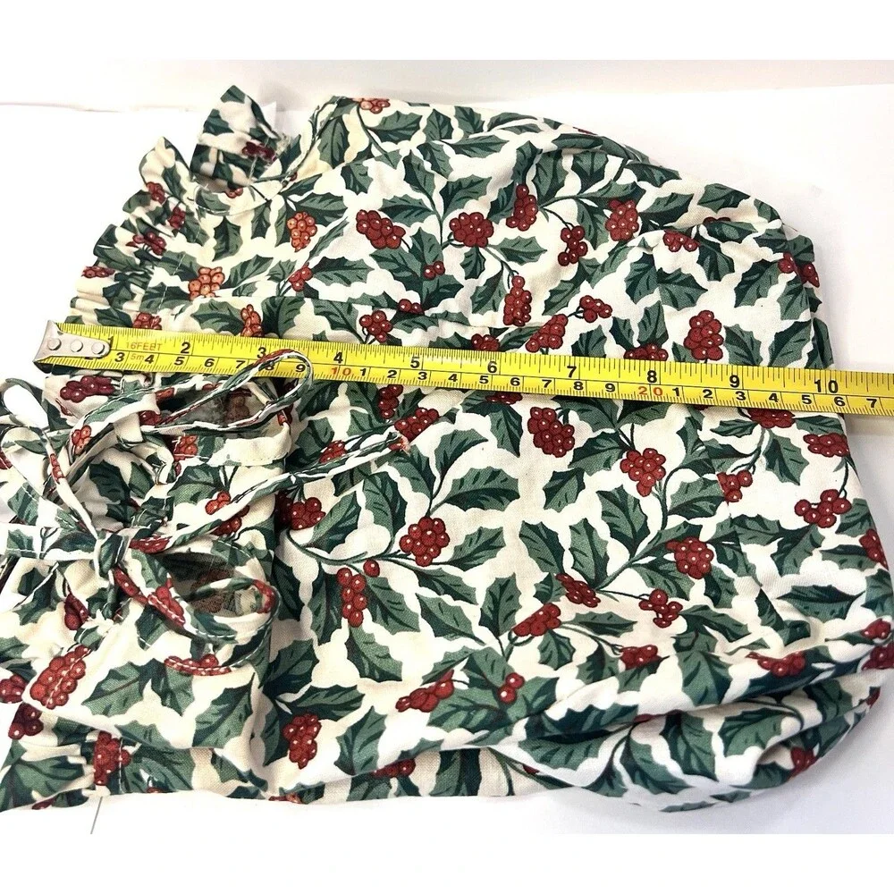 Longaberger Holly Berry Christmas Basket Liner 10x12 Tie On Vintage USA